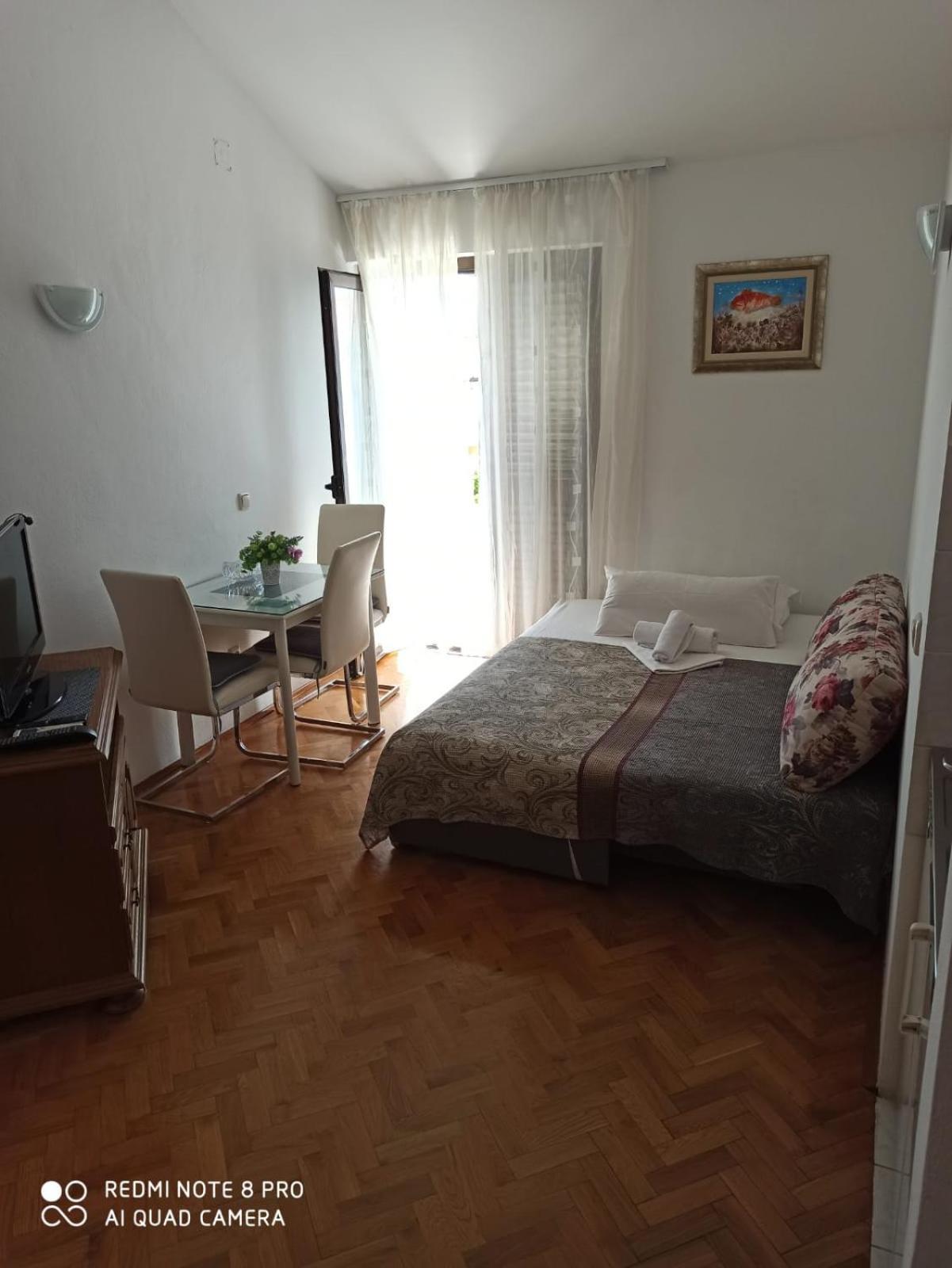 Guesthouse Mario&Marina Макарска Стая снимка