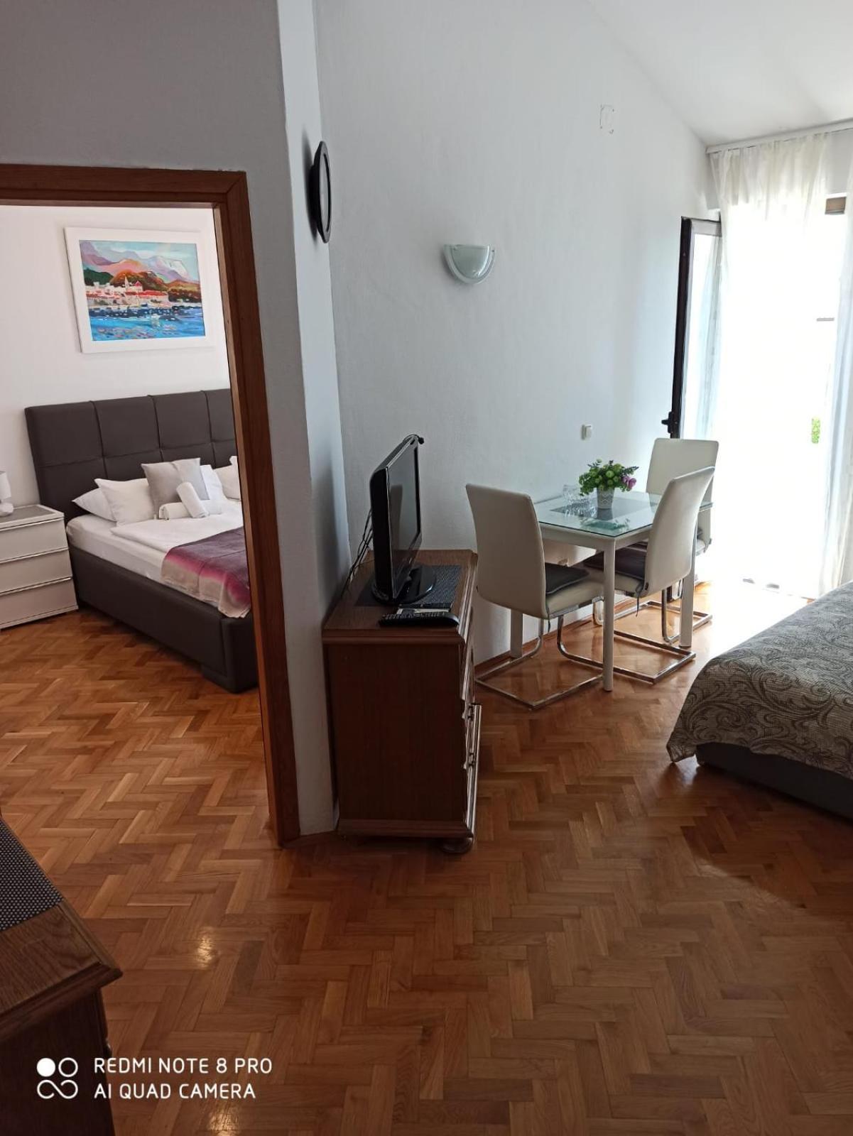 Guesthouse Mario&Marina Макарска Стая снимка